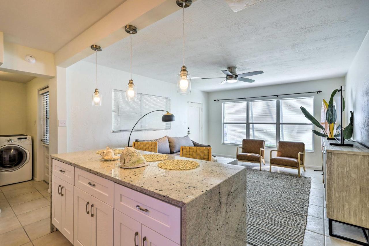 Cute And Cozy Florida Duplex Walk To Beaches! Какао-Бич Экстерьер фото